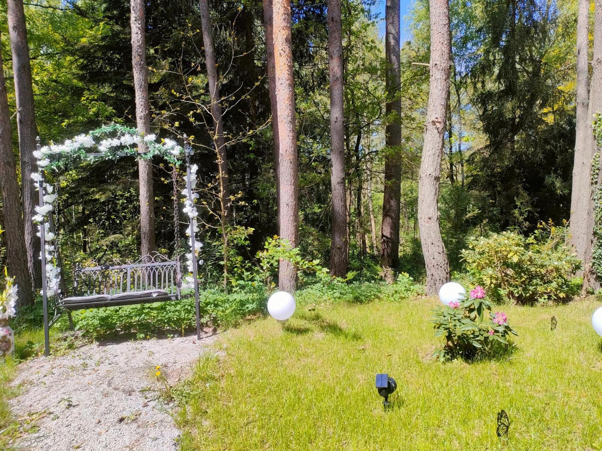 Zacisze Lesne Nad Pilica Panzió Spała Kültér fotó